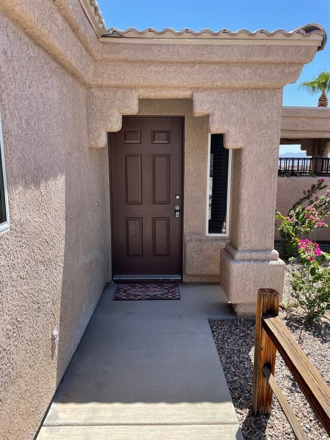 2630 Palisades Dr in Lake Havasu City, AZ - Building Photo - Building Photo