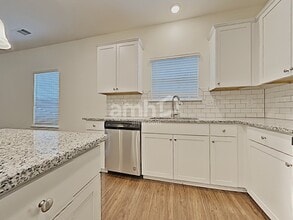 277 Ivy Brook Dr in Dallas, GA - Foto de edificio - Building Photo