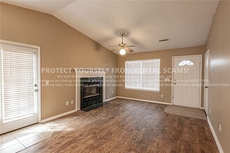 3195 W Woodfield Way in Fayetteville, AR - Building Photo - Building Photo