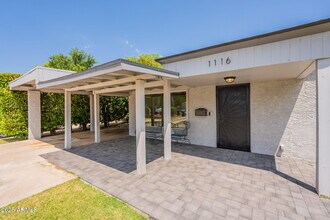 1116 E Fern Dr N in Phoenix, AZ - Building Photo - Building Photo