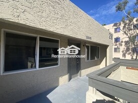 2686 N 43rd Ave in Phoenix, AZ - Building Photo
