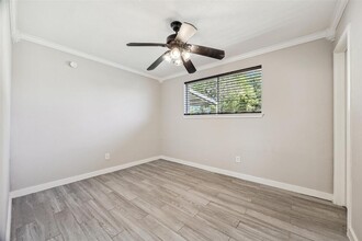 11327 Sageriver Dr in Houston, TX - Building Photo - Building Photo