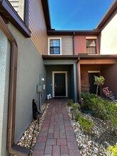 17338 Old Tobacco Rd in Lutz, FL - Foto de edificio - Building Photo