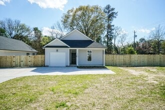 200 E Granville St in Dunn, NC - Building Photo - Building Photo