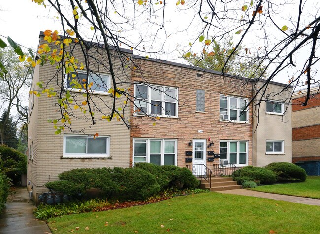 1208 E Northwest Hwy