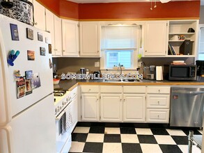 45 Franklin St, Unit 1 in Somerville, MA - Building Photo - Building Photo