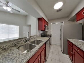 5907 Misty Meadow St in League City, TX - Building Photo - Building Photo