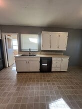 4612 Thompson Ave in Klamath Falls, OR - Building Photo - Building Photo