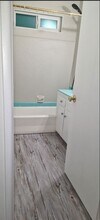 14202 Del Amo Ave in Tustin, CA - Building Photo - Building Photo
