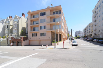 Pacific Avenue Apartments in San Francisco, CA - Building Photo - Building Photo