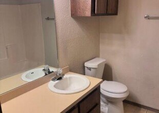 1311 N Fretz Ave in Edmond, OK - Building Photo - Building Photo