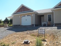 Fairfield Drive & Insterstate 81 in Wytheville, VA - Building Photo - Building Photo