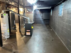 15863 Kentucky St-Unit -2 in Detroit, MI - Building Photo - Building Photo