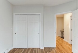 204 H St in Boston, MA - Building Photo - Building Photo