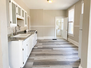 432 E Whittier St, Unit 432 in Columbus, OH - Foto de edificio - Building Photo