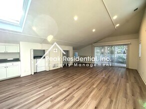 4740 Sun Run Ln in Fair Oaks, CA - Building Photo - Building Photo