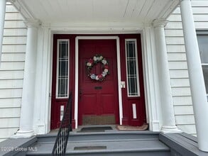 43 First Street-Unit -2L in Waterford, NY - Building Photo - Building Photo