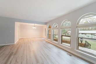 6 Sonora Way in Hot Springs, AR - Building Photo - Building Photo