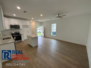 2265 Rosemary Dr in Conway, AR - Building Photo - Building Photo