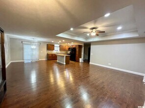 918 Whitecotton Dr in Carterville, IL - Building Photo - Building Photo