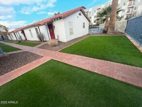 712 W Taylor St in Phoenix, AZ - Building Photo - Building Photo