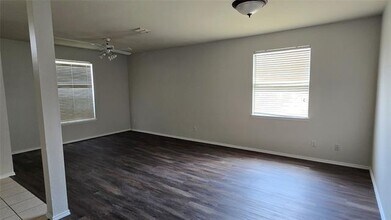 2316 Pecan Dr in Little Elm, TX - Building Photo - Building Photo