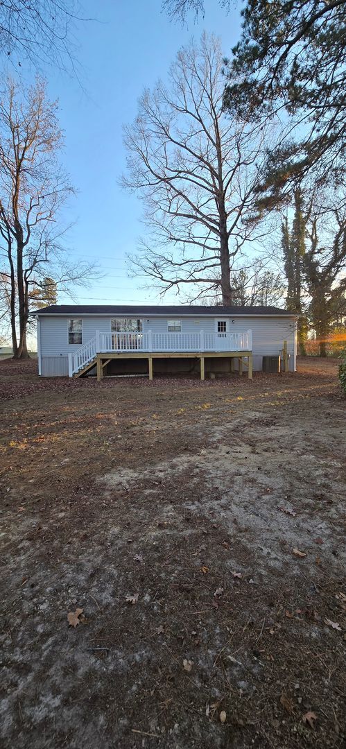 2386 Bonlee Rd in Siler City, NC - Building Photo - Building Photo
