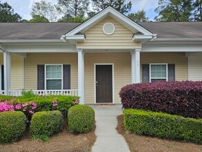55 Falkland Ave in Savannah, GA - Building Photo - Building Photo