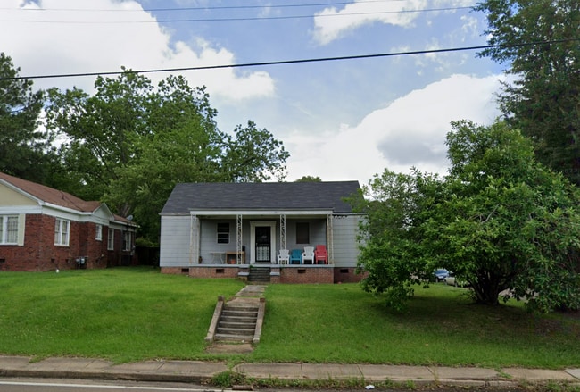 property at 1704 Robinson St