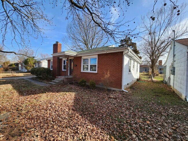 1950 S Collinson Ave in Springfield, MO - Building Photo - Building Photo