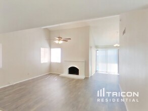 5129 W Sanna St in Glendale, AZ - Building Photo - Building Photo
