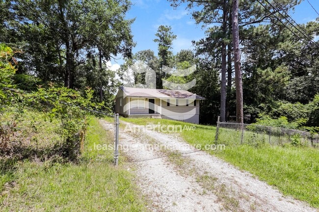 4715 Avery St in Columbus, GA - Foto de edificio - Building Photo