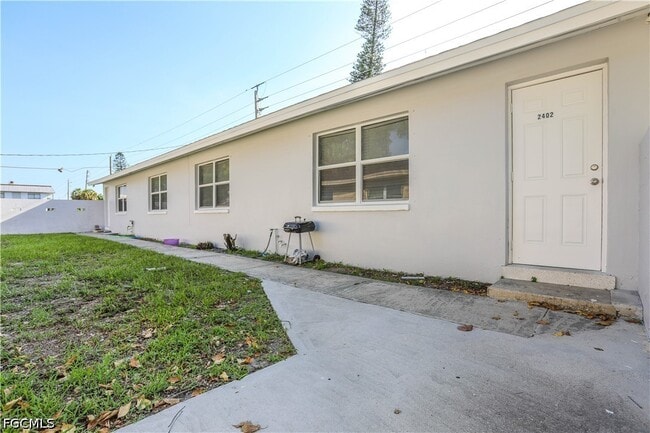 property at 2406 Linhart Ave