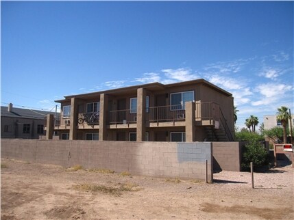 Roosevelt Apartments in Phoenix, AZ - Building Photo - Building Photo