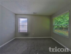 434 Tribune Dr in Charlotte, NC - Building Photo - Building Photo