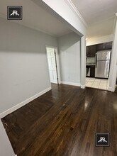 437 Walnut Ave in Boston, MA - Building Photo - Building Photo