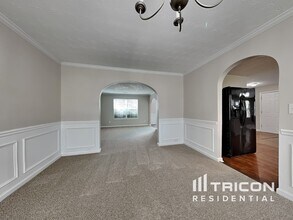 3755 Renfroe Ave in Douglasville, GA - Foto de edificio - Building Photo