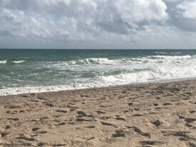 1541 S Ocean Blvd, Unit 209 in Pompano Beach, FL - Building Photo