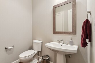 6030 Vickery Blvd in Dallas, TX - Building Photo - Building Photo