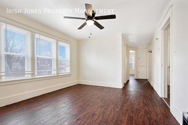 137 Wilkes Ave in Buffalo, NY - Building Photo - Building Photo