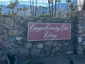 2210 S Calle Palo Fierro in Palm Springs, CA - Building Photo