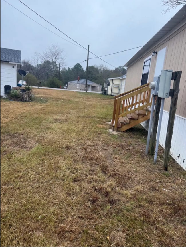 1627 Old Lynwood Cir in Lancaster, SC - Foto de edificio - Building Photo
