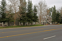 Camino Woods in Sacramento, CA - Foto de edificio - Building Photo