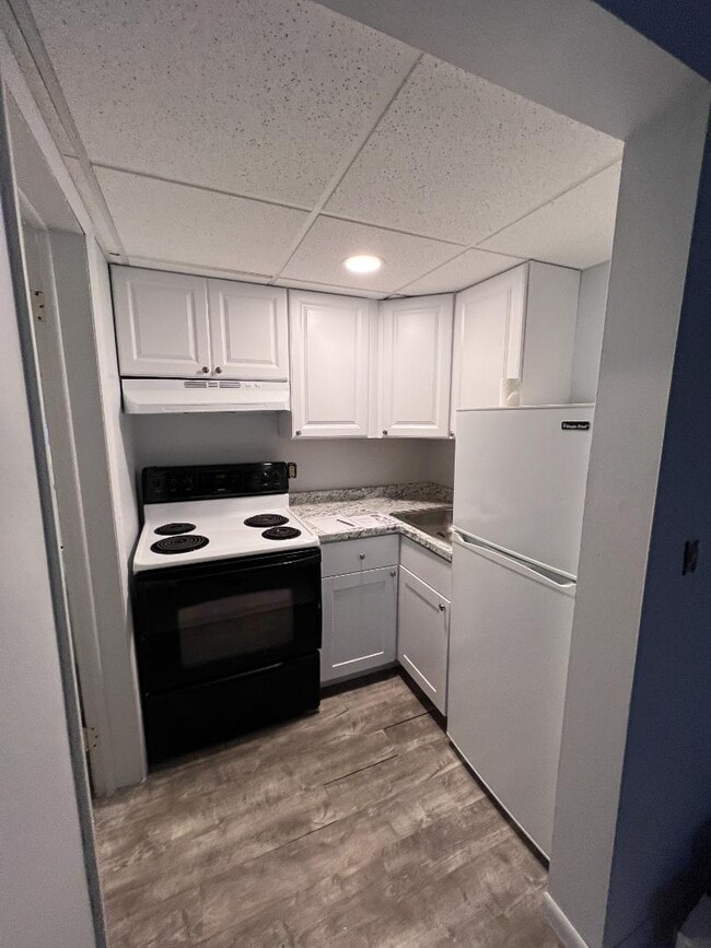 property at 506 N Center Ave