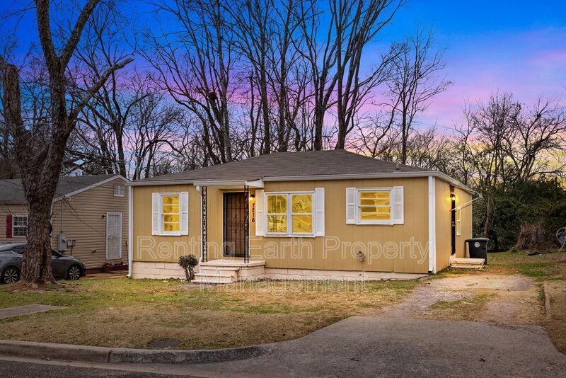 7216 Paris Ave in Birmingham, AL - Building Photo
