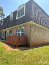 5808 Hunting Ridge Ln in Charlotte, NC - Building Photo - Building Photo
