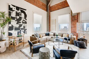 625 Broadway in San Diego, CA - Building Photo