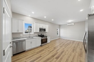 1 Clough St in Lynn, MA - Building Photo - Building Photo