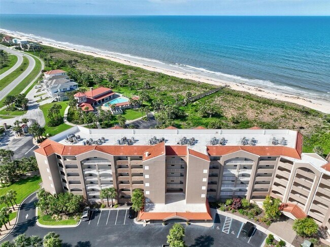 104 Surfview Dr, Unit 1201 in Palm Coast, FL - Foto de edificio - Building Photo