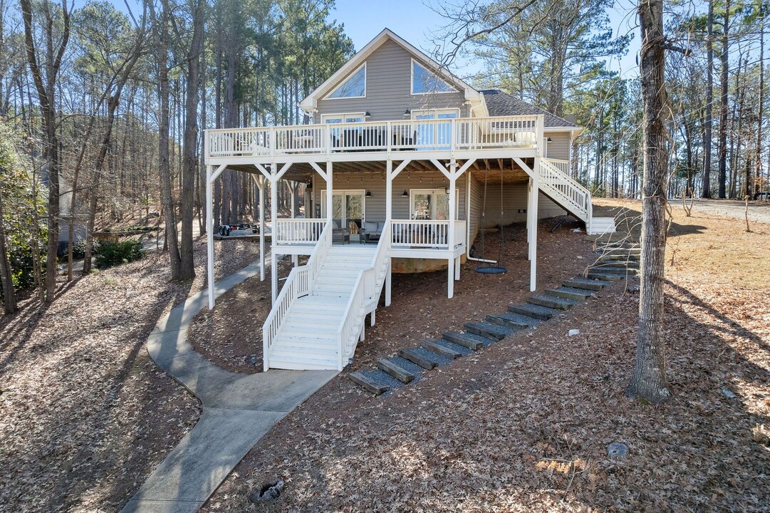 108 Horseshoe Cir in Eatonton, GA - Foto de edificio